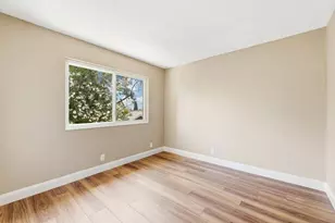569 Gaundabert Ln, San Jose, CA 95136 - Photo 18