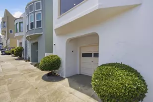 35 Castle Manor Ave, San Francisco, CA 94112 - Photo 14
