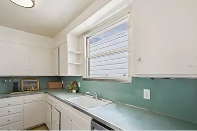 35 Castle Manor Ave, San Francisco, CA 94112 - Photo 24