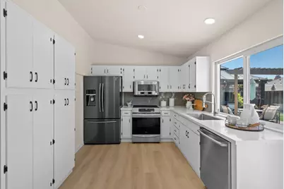 1873 Camargo Dr, San Jose, CA 95132 - Photo 8