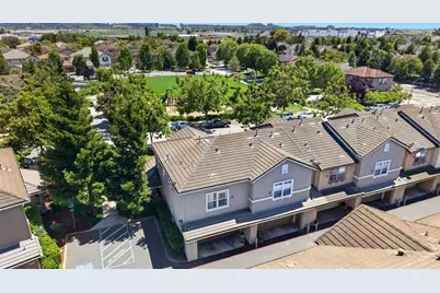 229 Lighthouse Dr, Watsonville, CA 95076 - Photo 40