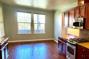 9946 Hatherton Way, Elk Grove, CA 95757 - Photo 4