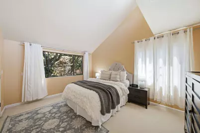 2411 Carlmont Dr 107, Belmont, CA 94002 - Photo 24
