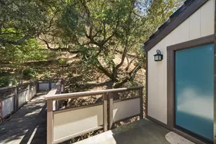 2411 Carlmont Dr 107, Belmont, CA 94002 - Photo 32