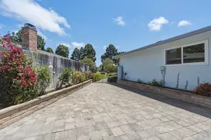 1120 Woodside Cir, Salinas, CA 93901 - Photo 36