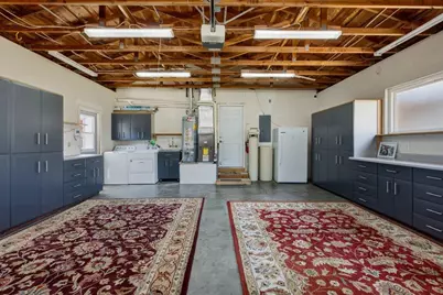 1120 Woodside Cir, Salinas, CA 93901 - Photo 40