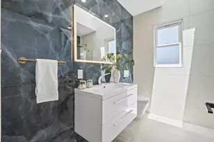 1040 Haven Ave, Redwood City, CA 94063 - Photo 16