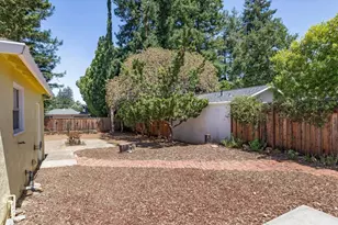 825 Terrace Dr, Los Altos, CA 94024 - Photo 18