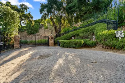 15333 Kennedy Rd, Los Gatos, CA 95032 - Photo 38