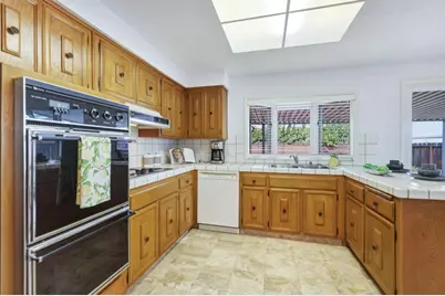 310 Mainsail Ct, Foster City, CA 94404 - Photo 14
