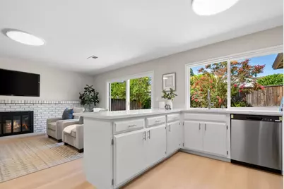 808 Glenside Dr, San Jose, CA 95123 - Photo 22