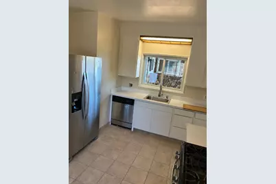 2641 Holland St, San Mateo, CA 94403 - Photo 2