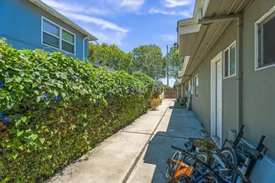 1129 Willow Rd, Menlo Park, CA 94025 - Photo 6