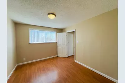 1129 Willow Rd, Menlo Park, CA 94025 - Photo 10