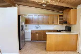 340 Walnut Ln, Gilroy, CA 95020 - Photo 22