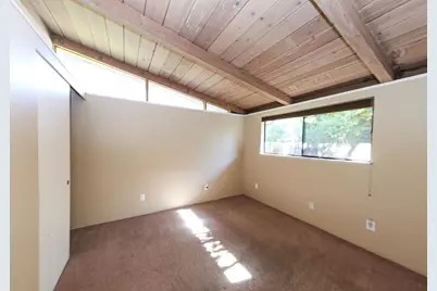 340 Walnut Ln, Gilroy, CA 95020 - Photo 14