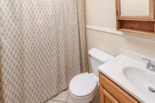 340 Walnut Ln, Gilroy, CA 95020 - Photo 16