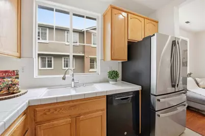 3576 Sequoia Cmn, Fremont, CA 94536 - Photo 10