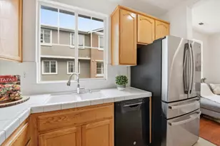 3576 Sequoia Common, Fremont, CA 94536 - Photo 10