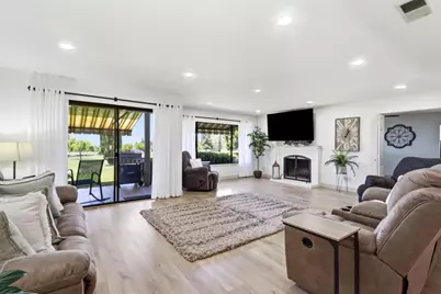 7033 Via Valverde, San Jose, CA 95135 - Photo 8