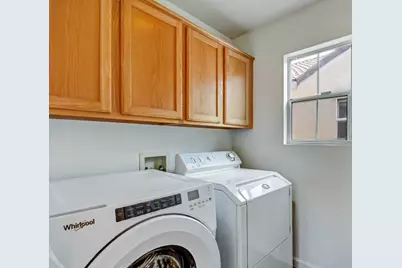 2287 Woodset Dr, San Jose, CA 95116 - Photo 20