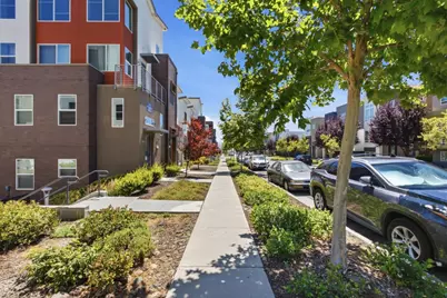 179 Llano De Los Robles Ave 1, San Jose, CA 95136 - Photo 30