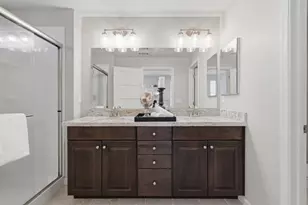 179 Llano De Los Robles Ave 1, San Jose, CA 95136 - Photo 24