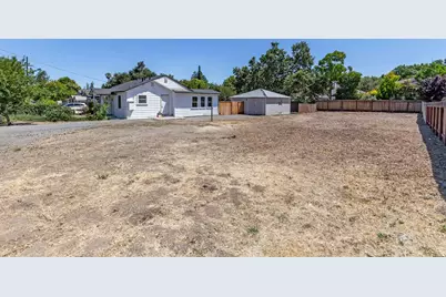 1422 York Ave, Campbell, CA 95008 - Photo 4