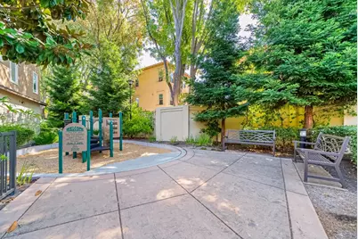 595 San Rivera Ter, Sunnyvale, CA 94085 - Photo 32