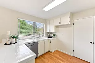 10327 Cold Harbor Ave, Cupertino, CA 95014 - Photo 16