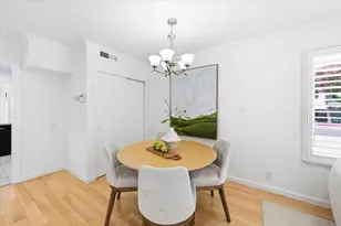 702 Grape Ave, Sunnyvale, CA 94087 - Photo 12