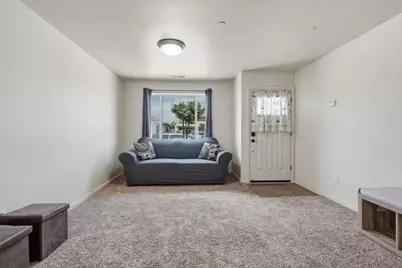 407 Cardona Cir, Greenfield, CA 93927 - Photo 42