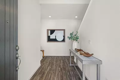223 William Manly St 5, San Jose, CA 95136 - Photo 2