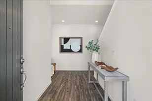 223 William Manly St 5, San Jose, CA 95136 - Photo 2