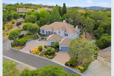 8451 Goldenrod Cir, Gilroy, CA 95020 - Photo 6