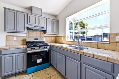 9527 Viva Ln, Castroville, CA 95012 - Photo 6