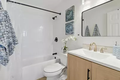 1184 Sunny Ct, San Jose, CA 95116 - Photo 20