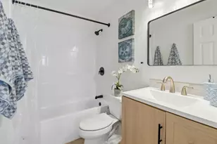 1184 Sunny Ct, San Jose, CA 95116 - Photo 20
