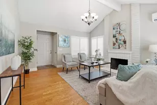 1184 Sunny Ct, San Jose, CA 95116 - Photo 4