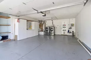 1184 Sunny Ct, San Jose, CA 95116 - Photo 22