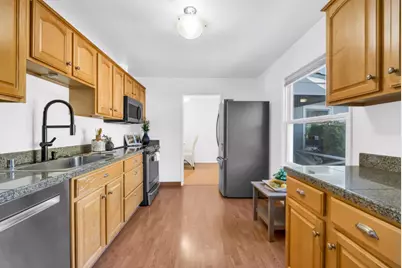 389 Lastreto Ave, Sunnyvale, CA 94085 - Photo 14