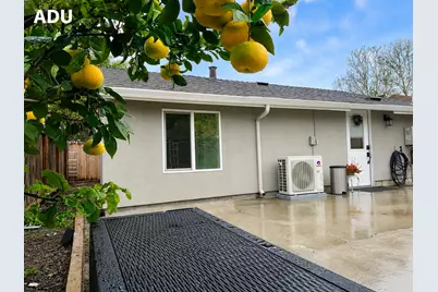 1133 S 9th St, San Jose, CA 95112 - Photo 14