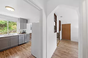 813 Larch Ave, South San Francisco, CA 94080 - Photo 18