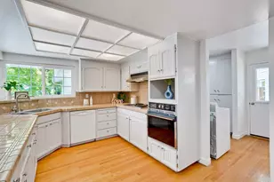 2202 Gunar Dr, San Jose, CA 95124 - Photo 10