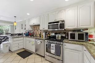 5915 Hillview Ave, San Jose, CA 95123 - Photo 14