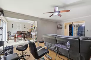 5915 Hillview Ave, San Jose, CA 95123 - Photo 8