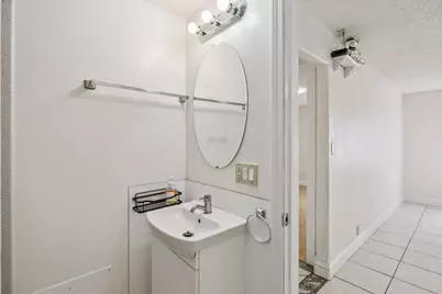 883 Pacific Ave, San Jose, CA 95126 - Photo 22