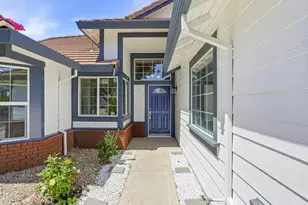 1725 Red Maple St, Union City, CA 94587 - Photo 6