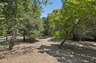 136 Jane Dr, Woodside, CA 94062 - Photo 32