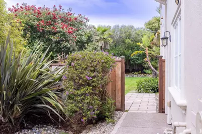 128 Spyglass Ln, Half Moon Bay, CA 94019 - Photo 36